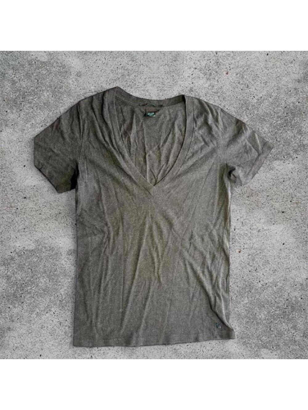 TNA charcoal tshirt
